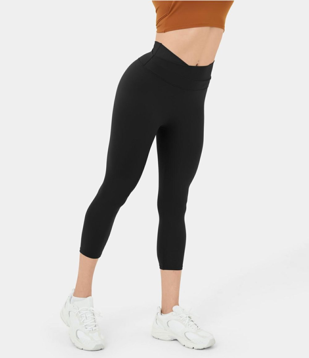 Softlyzero™ Crossover Color Block Capri Yoga Leggings  | Womens  Crossover Leggings Clothing Black/Turbulence